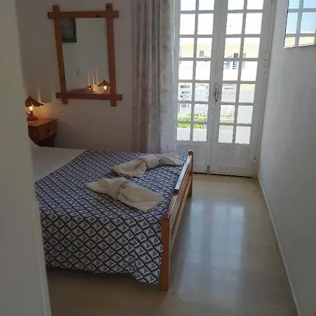 Niki's